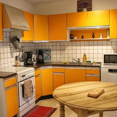 וילה Piscine Face Au Grand Luberon