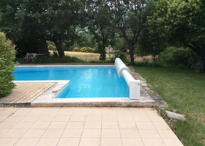 Villa Piscine Face Au Grand Luberon Cereste