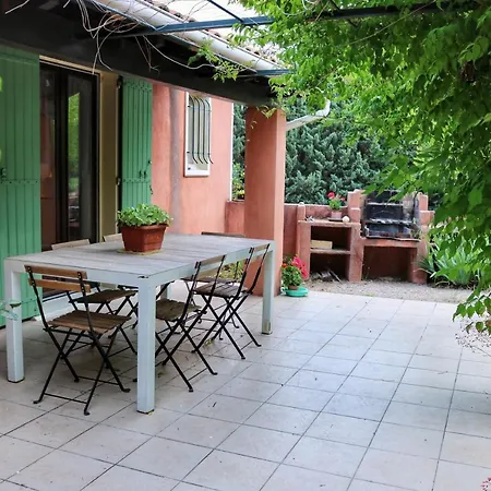 Piscine Face Au Grand Luberon Villa